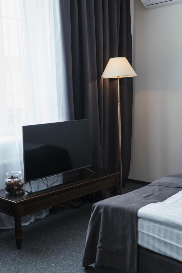 Optima Collection Bergshloss Rivne Exterior photo